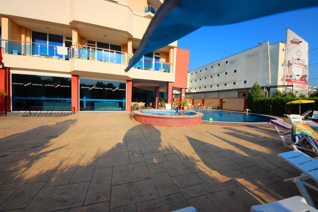 Menada Apartments In Солнечный берег Экстерьер фото