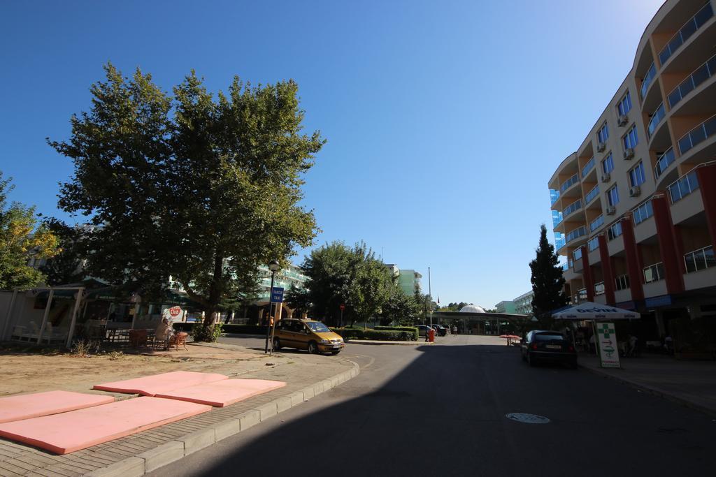 Menada Apartments In Солнечный берег Экстерьер фото
