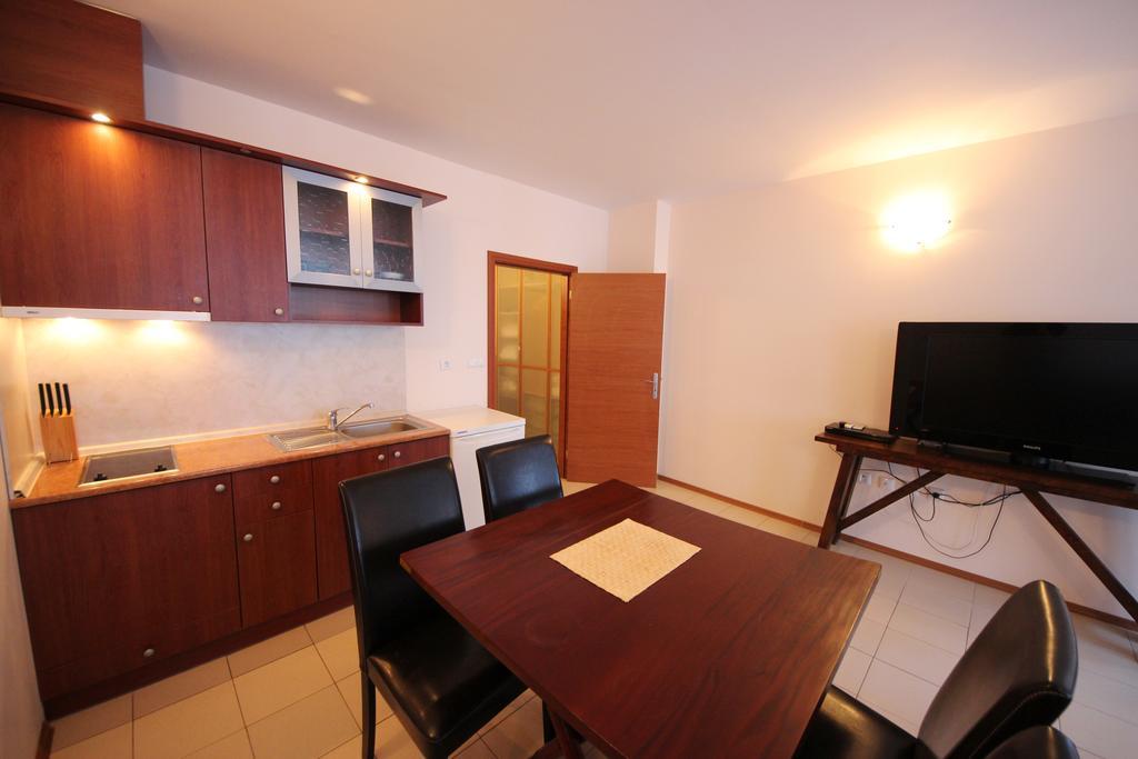 Menada Apartments In Солнечный берег Экстерьер фото
