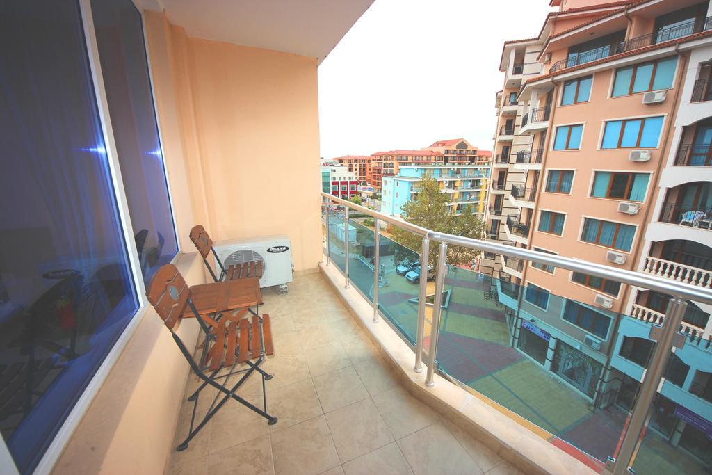 Menada Apartments In Солнечный берег Экстерьер фото