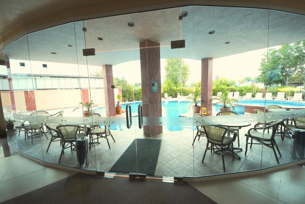 Menada Apartments In Солнечный берег Экстерьер фото
